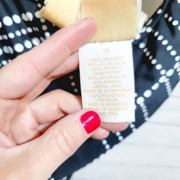 LE COVE TANKINI SWIM TOP, SZ 14, W TIE DETAIL LIKE NEW! - Picture 4 of 7